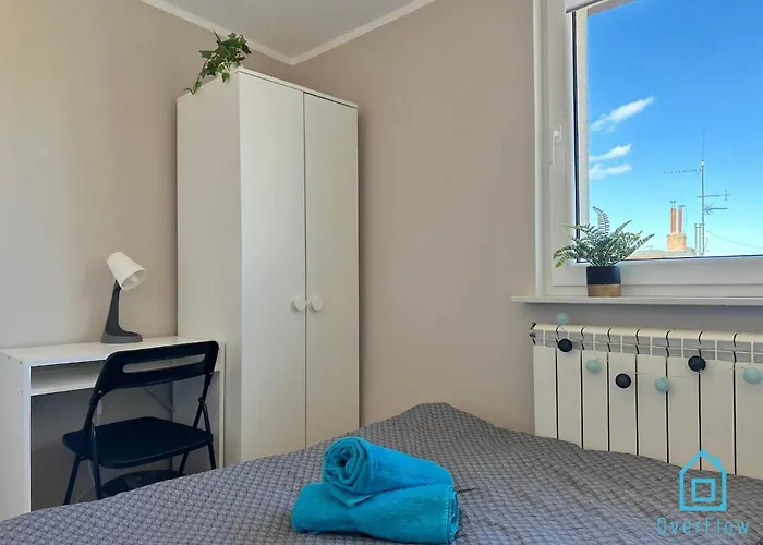 Gogh - 10 Minutes To Old Town & Sea *