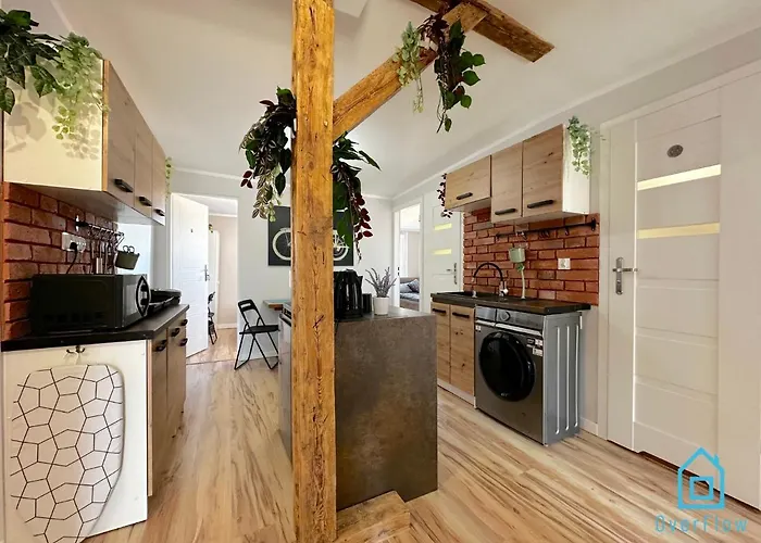 Gogh - 10 Minutes To Old Town & Sea ホームステイ *